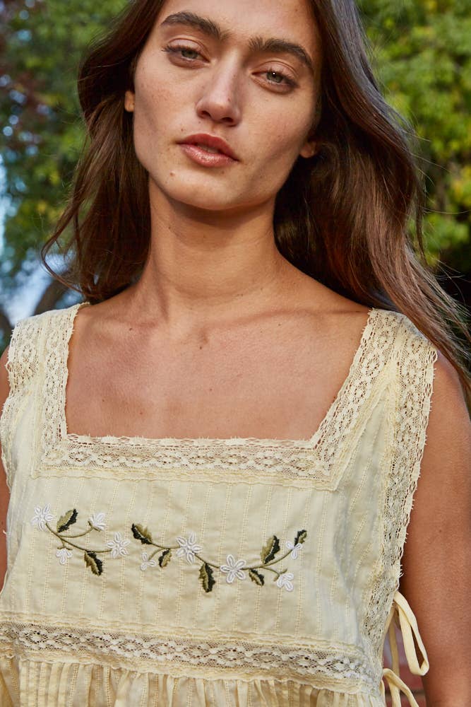 Darla Floral Embroidery Square Neck Top