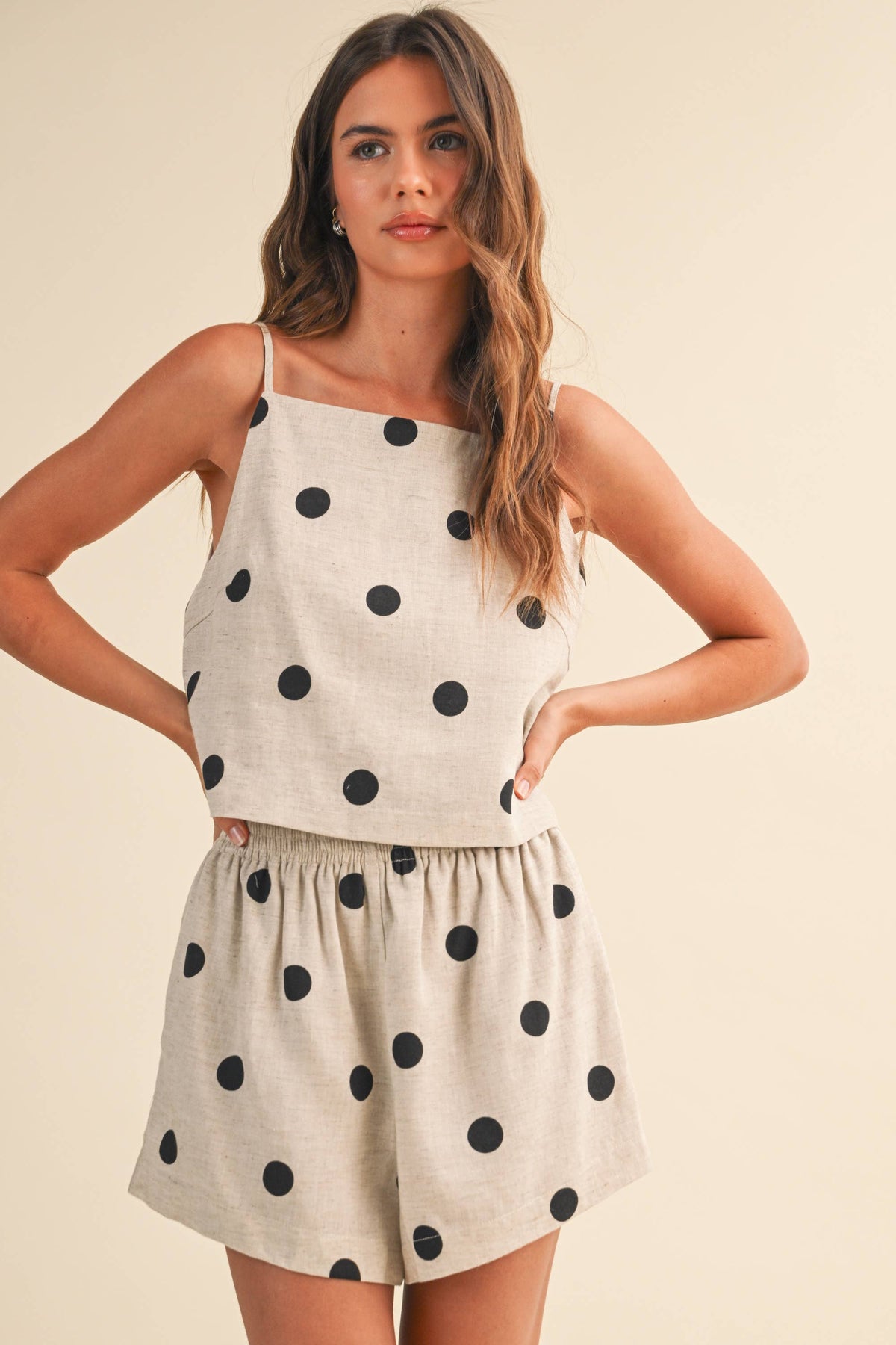 Dots All, Folks Set