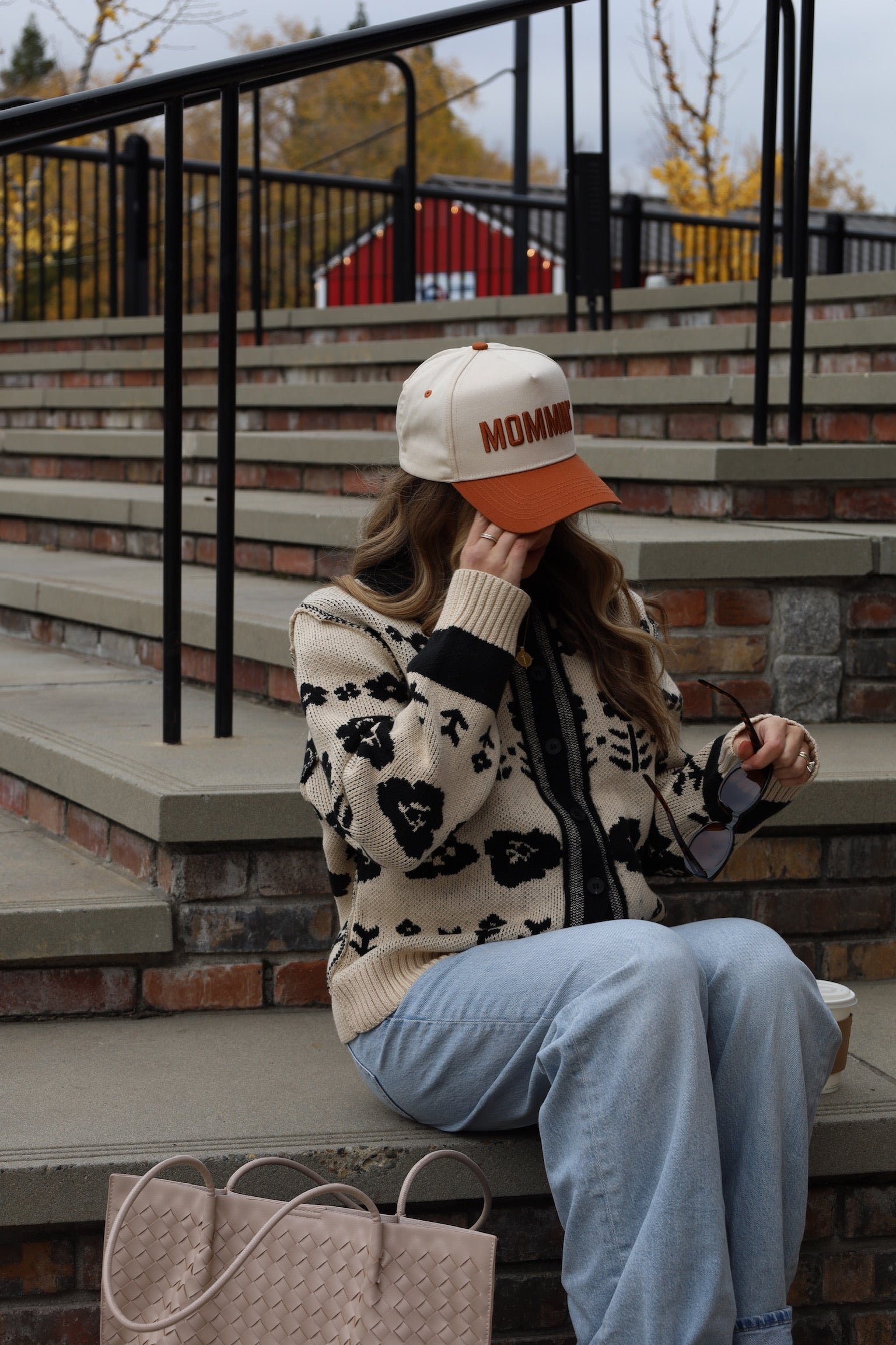 MOMMIN’ Hat