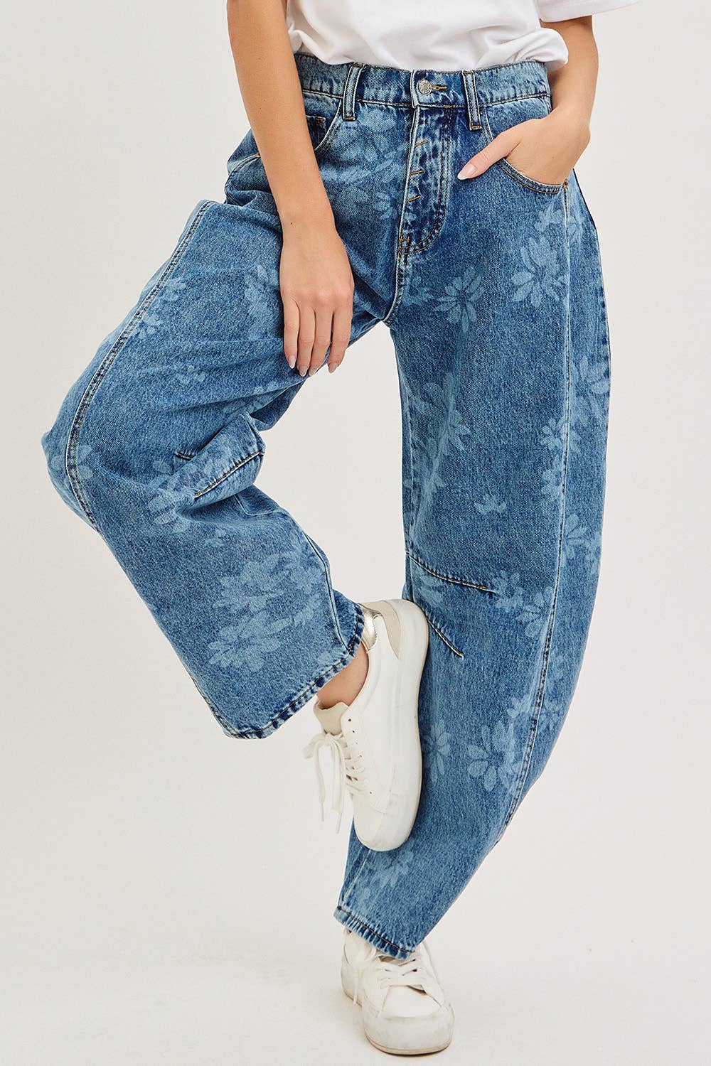 Calla Floral Print Barrel Jeans