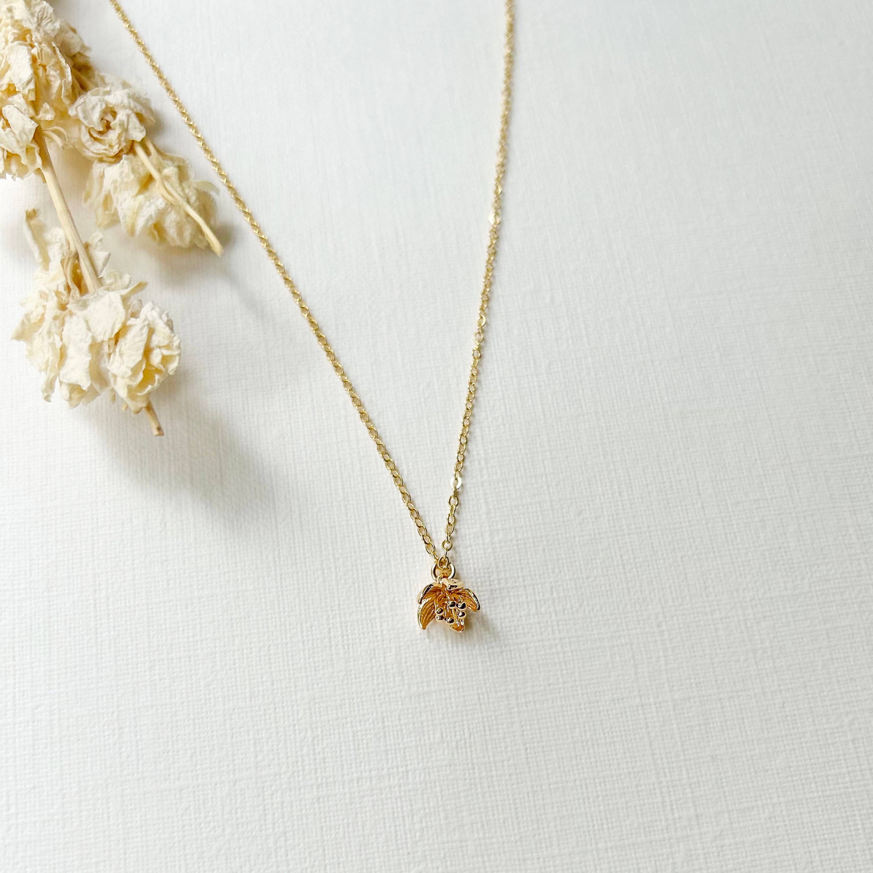 Dainty Floral Necklace