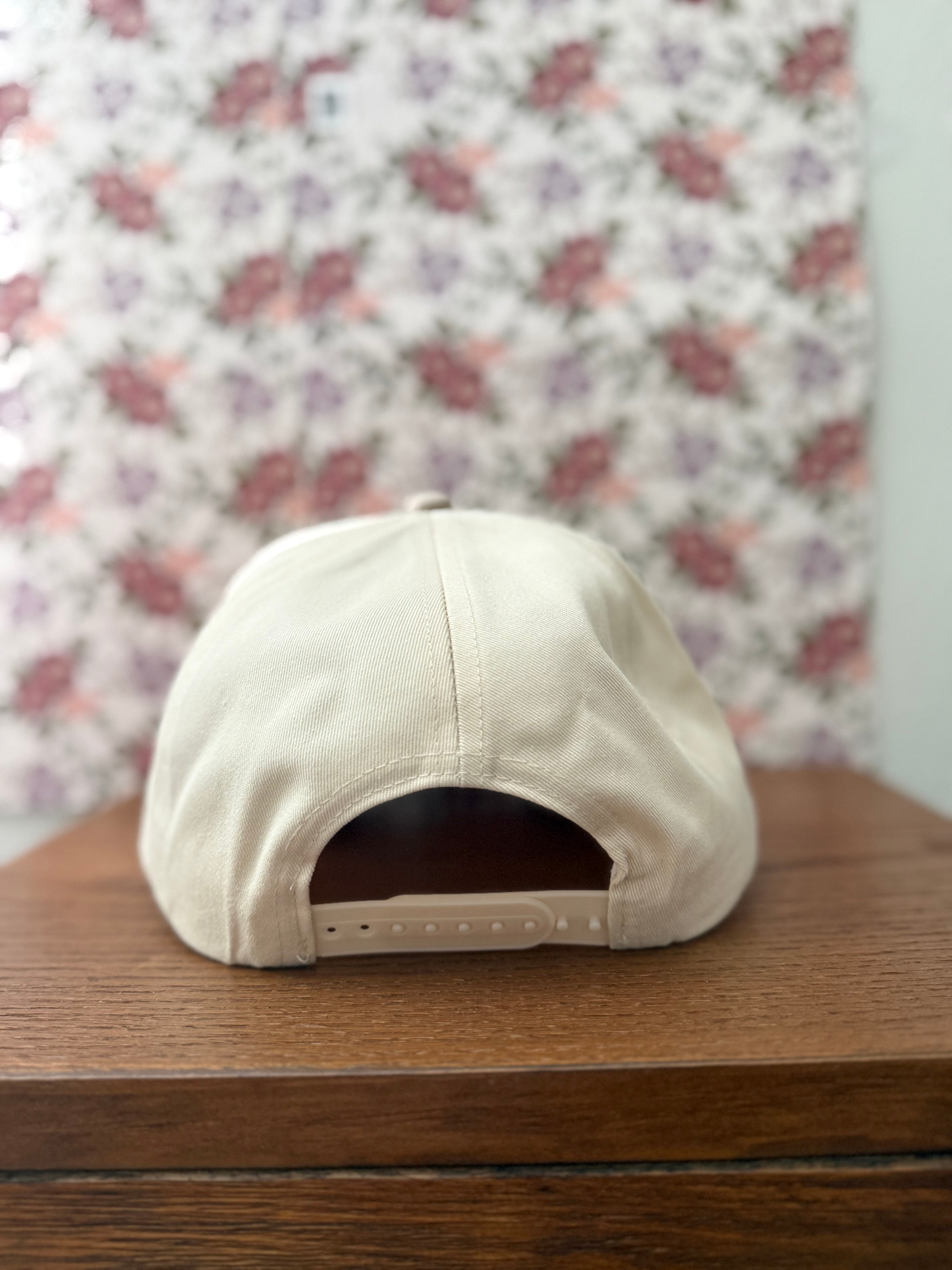 Mother Hat in Beige