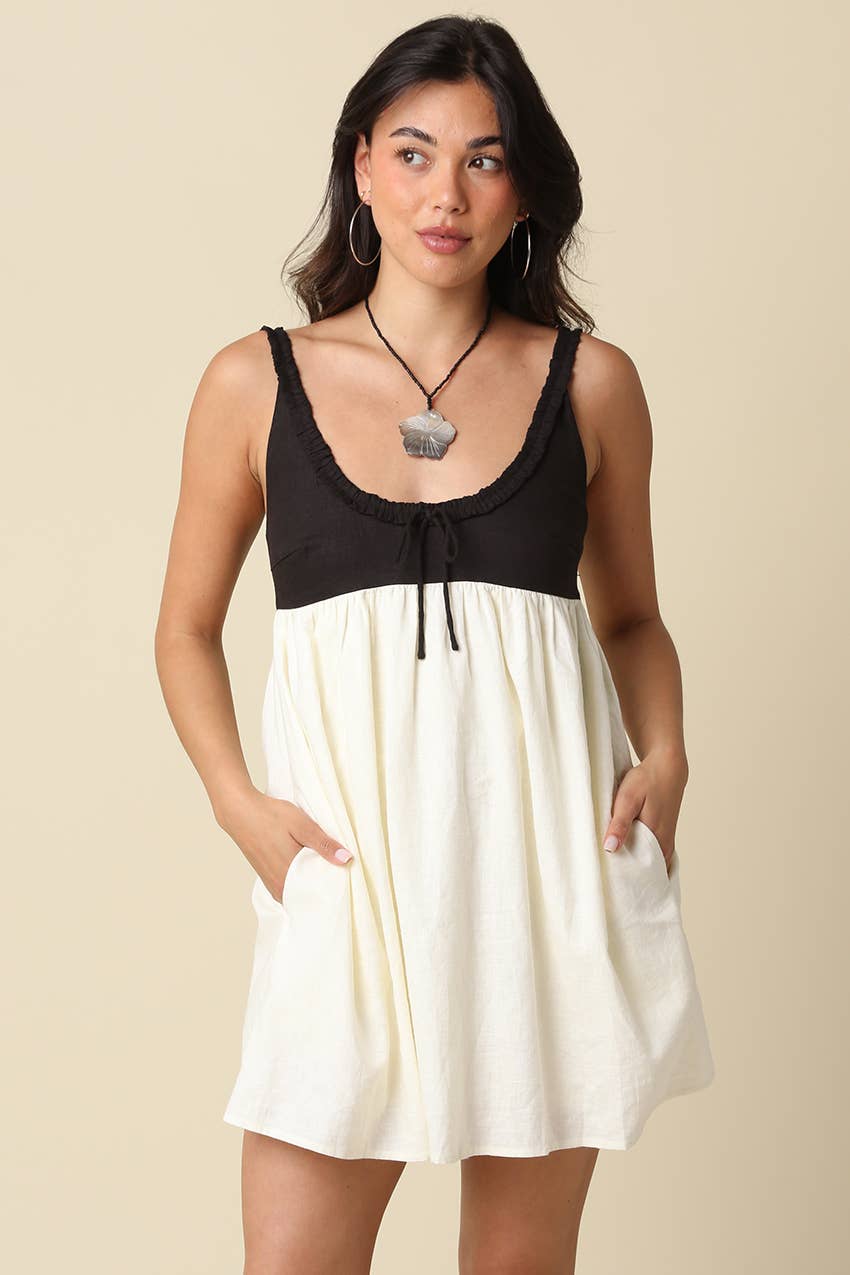 Kamari Contrast Mini Dress in Black & Cream