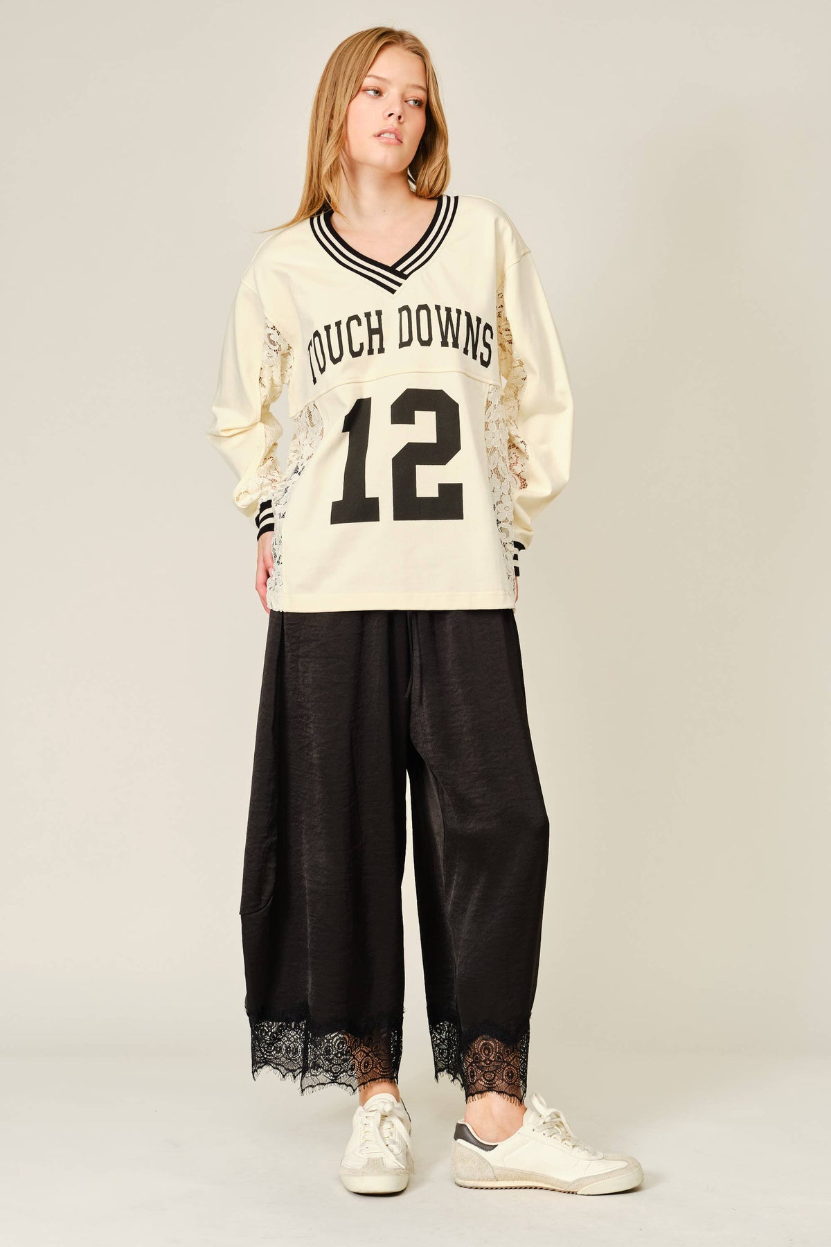 The Noir Lace Barrel Pant