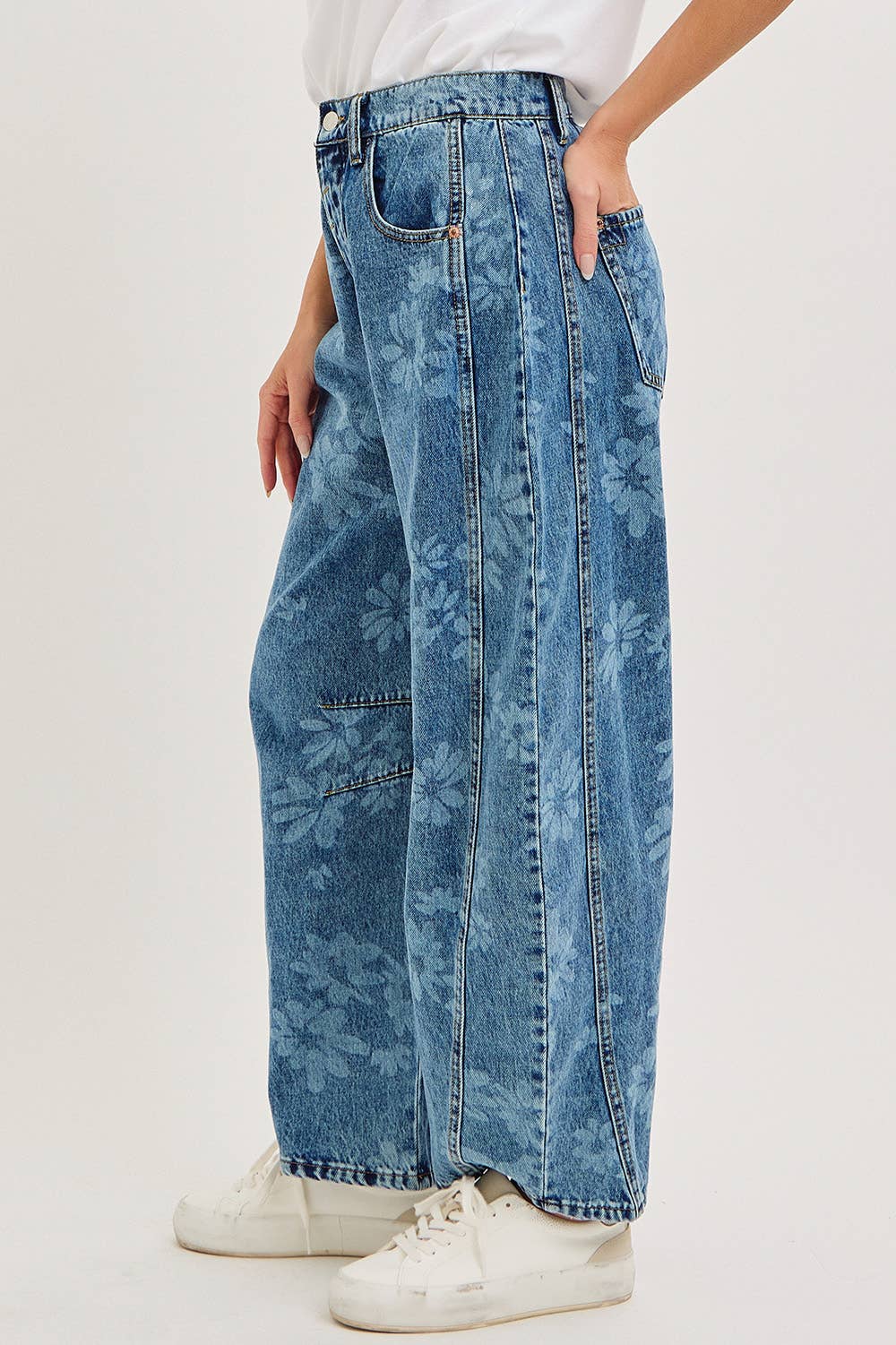 Calla Floral Print Barrel Jeans