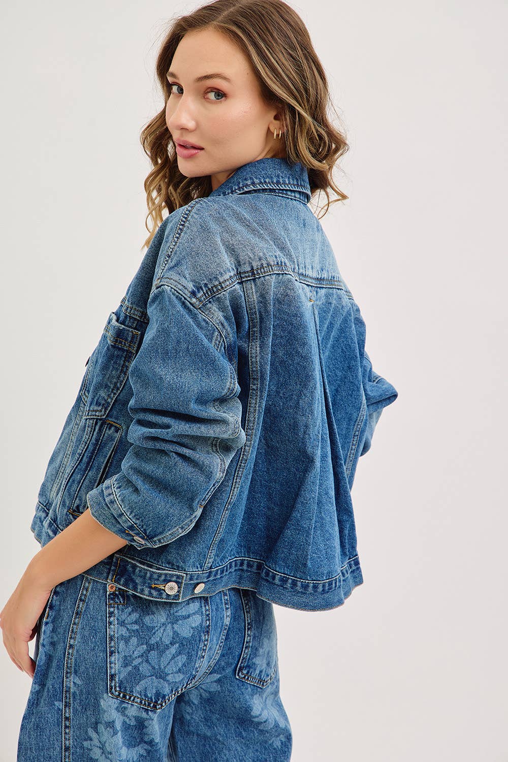 Calla Floral Print Barrel Jeans