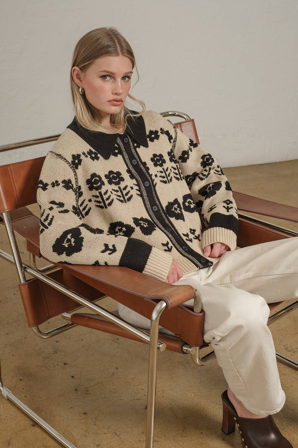 Floral Jacquard Knit Cardigan