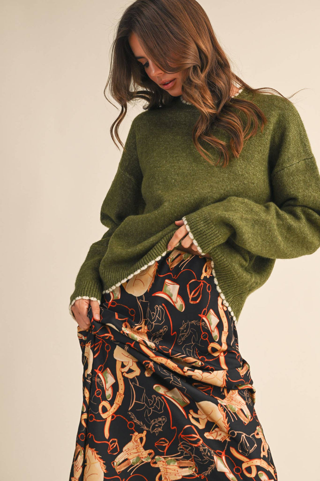 Fiona Contrast Scallop Knit Sweater