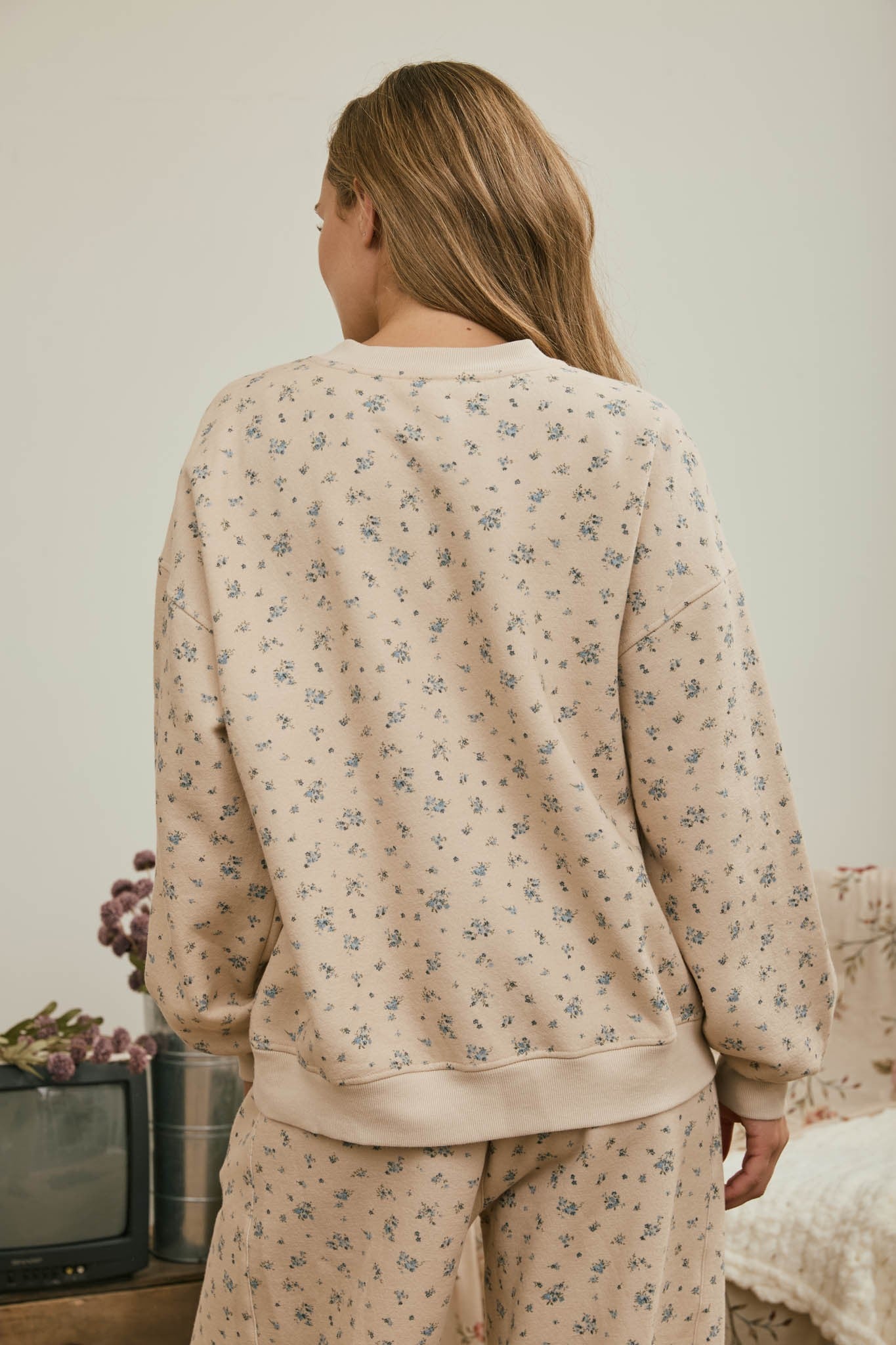 Perry Ditsy Floral Lounge Sweatshirt