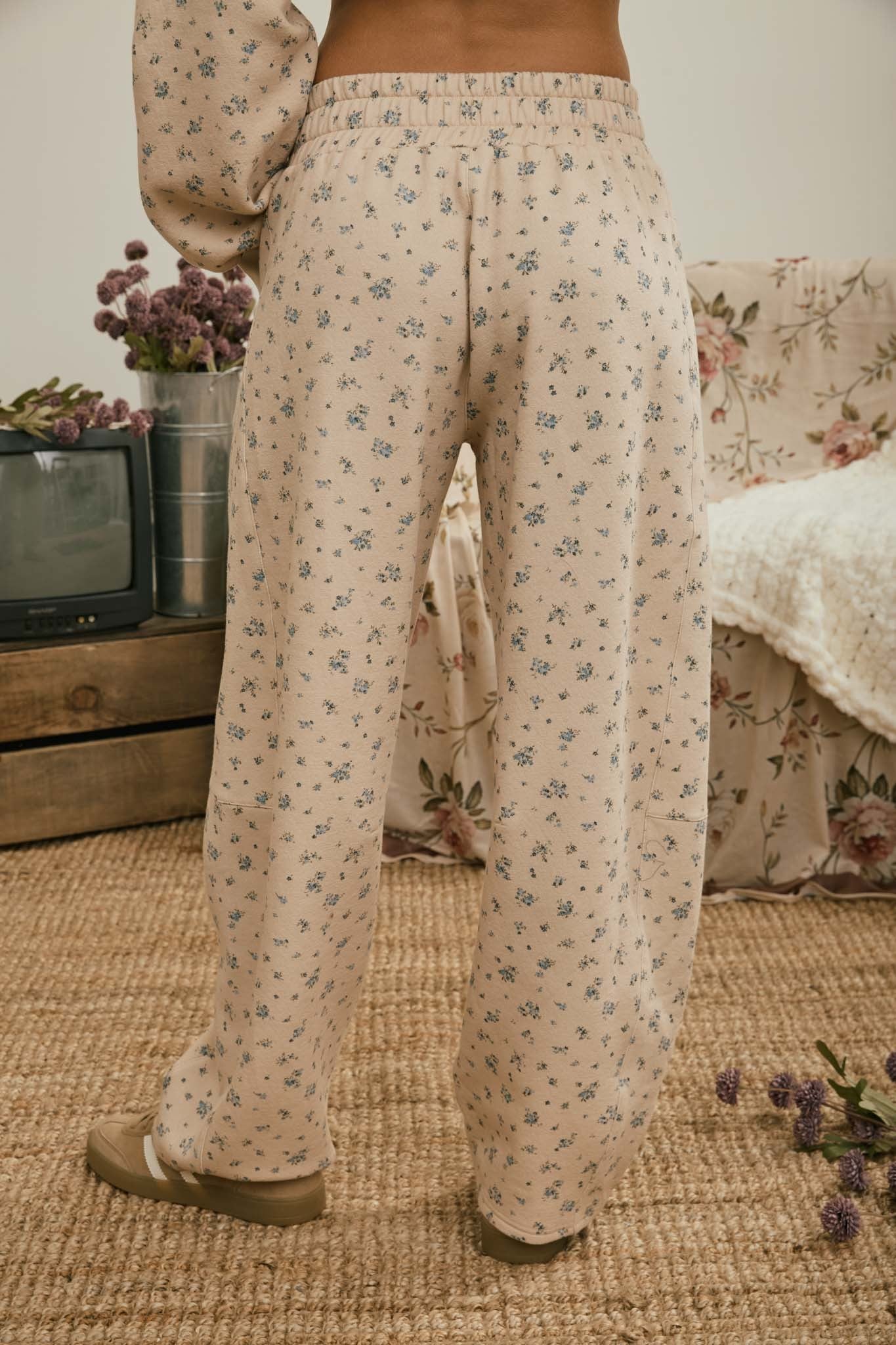 Perry Ditsy Floral Lounge Pants