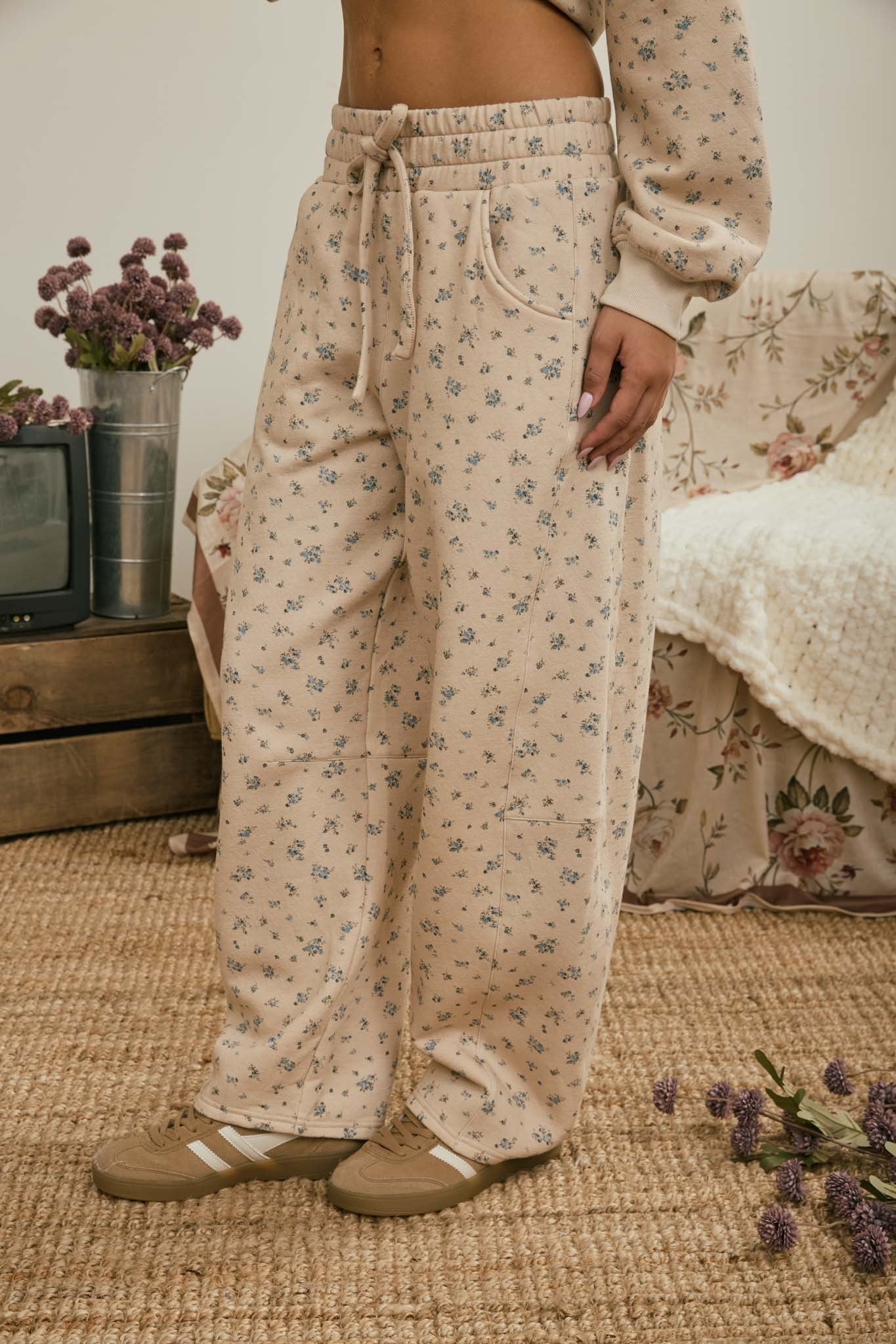 Perry Ditsy Floral Lounge Pants
