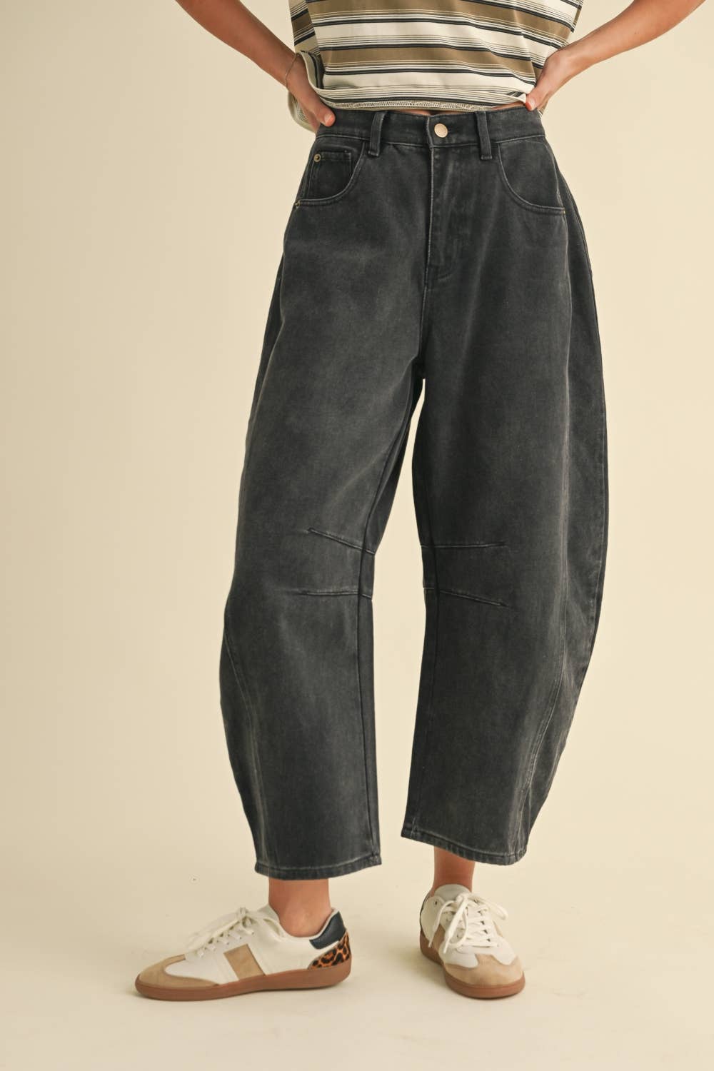 Melody Black Barrel Pants