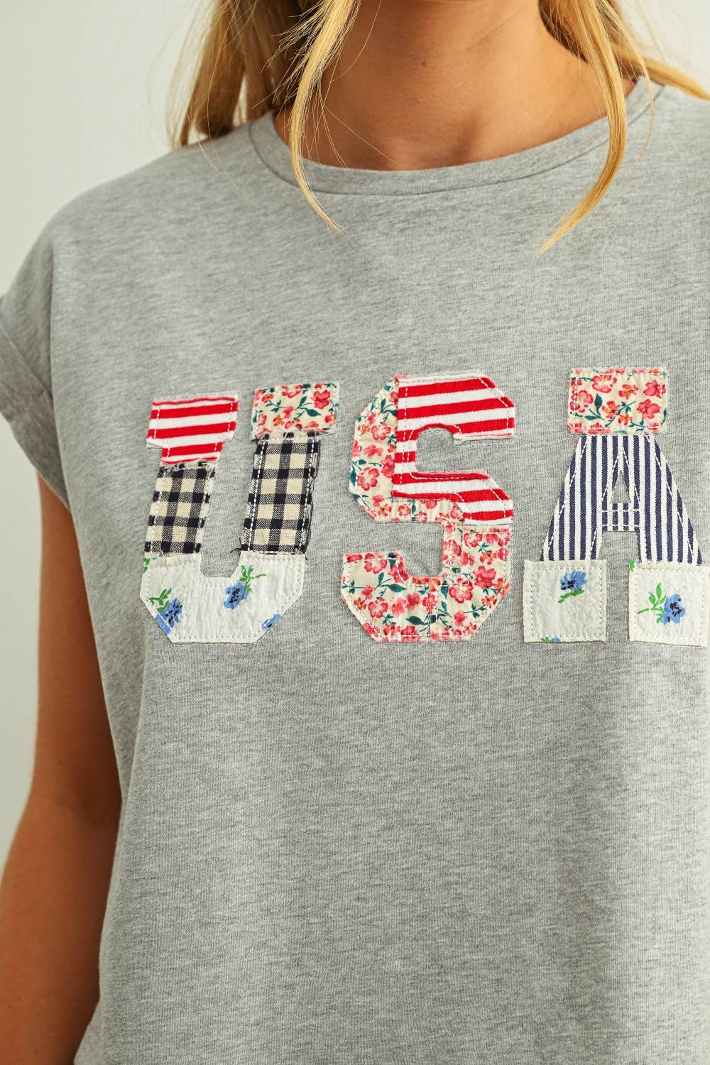 USA Floral Patchwork Tee in Grey