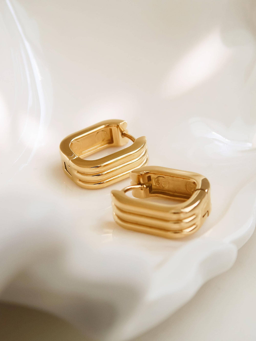 Noa Gold Stripe Hoop Earrings