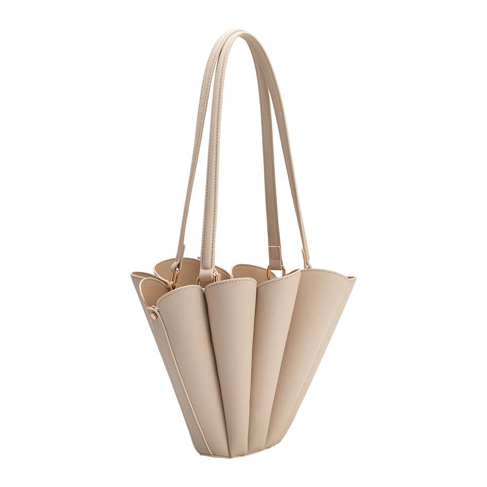 Shellie Shoulder Bag in Bone