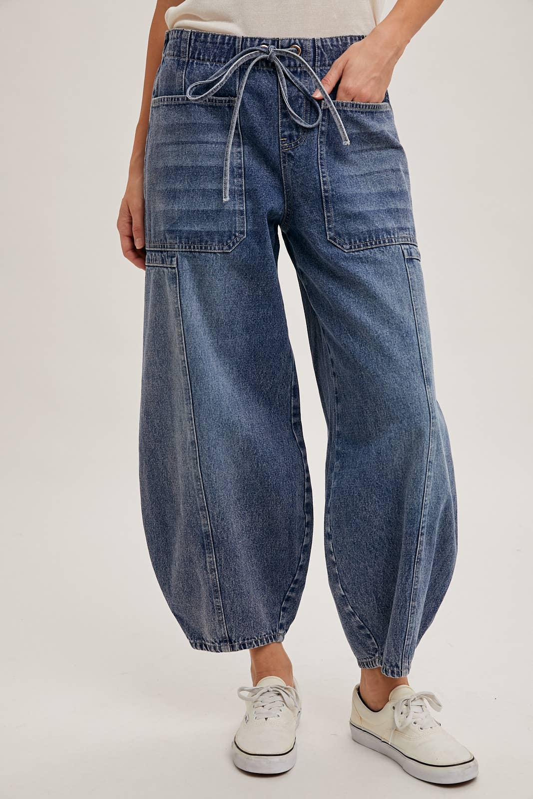 Jayden Drawstring Barrel Jeans