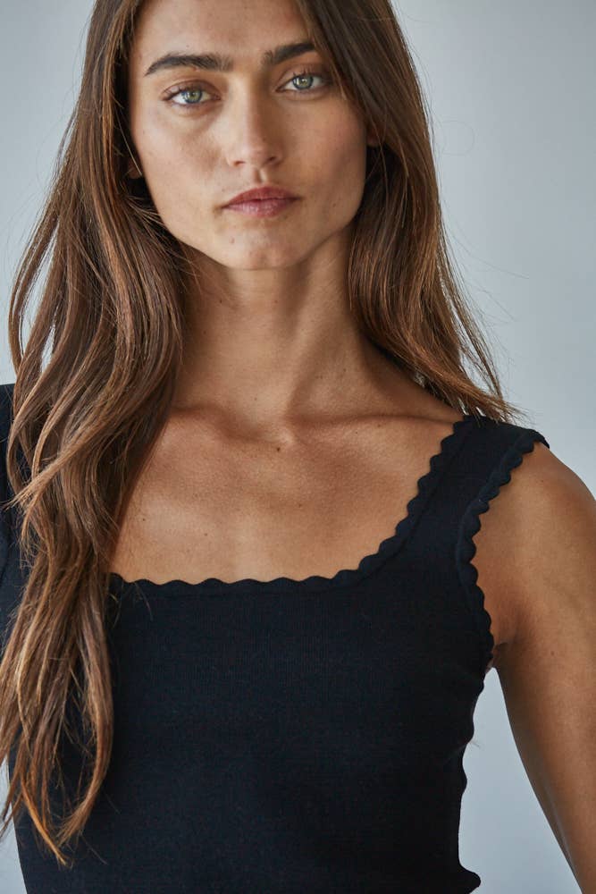 Hayes Knit Scalloped Trim Top in Black