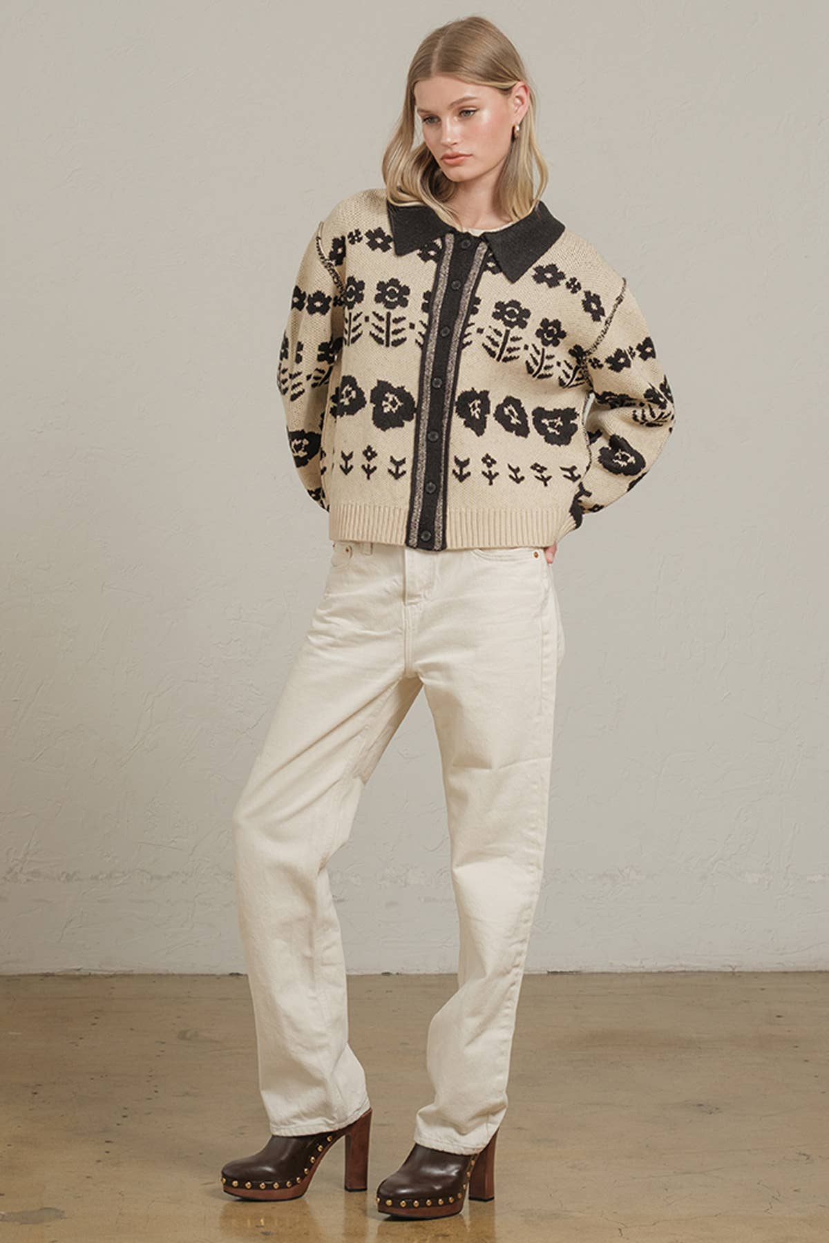 Floral Jacquard Knit Cardigan