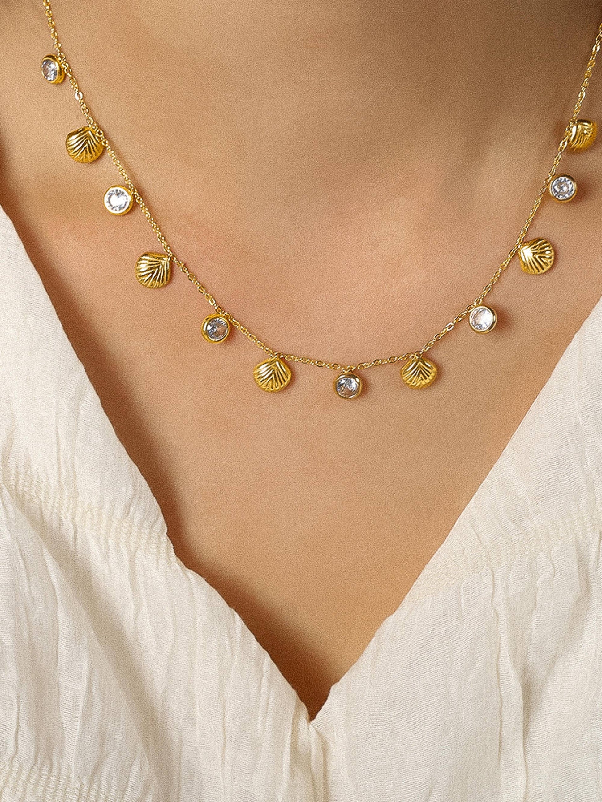 Shell Charm Necklace