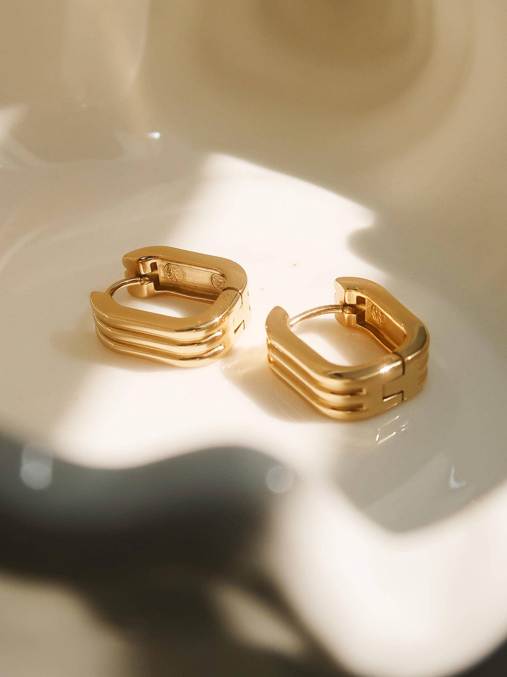 Noa Gold Stripe Hoop Earrings