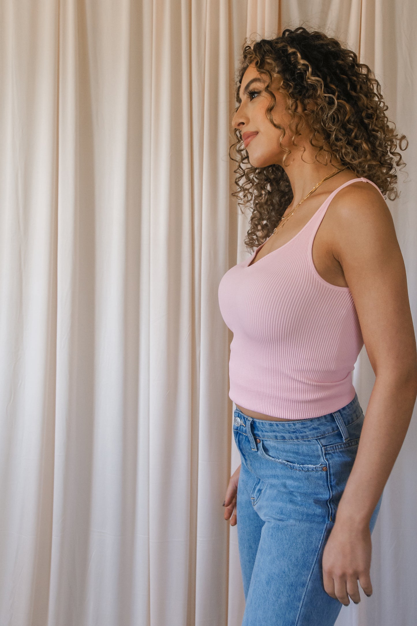 Ethan Ribbed Sweetheart Tank Top in Rose